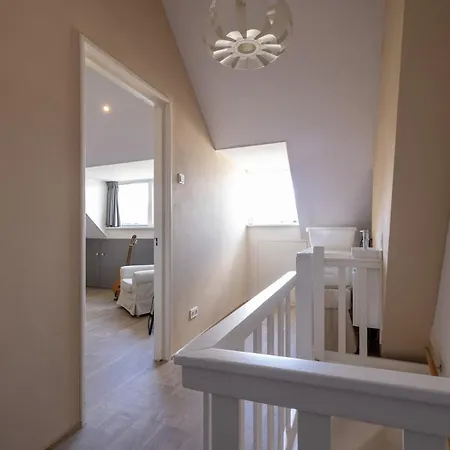 Cozy Family House In Willa *